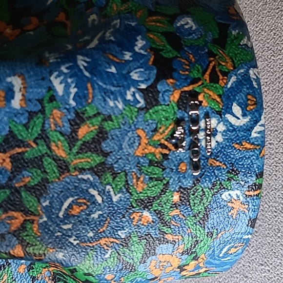 Coach Mini Floral Drawstring Bag - Picture 7 of 8